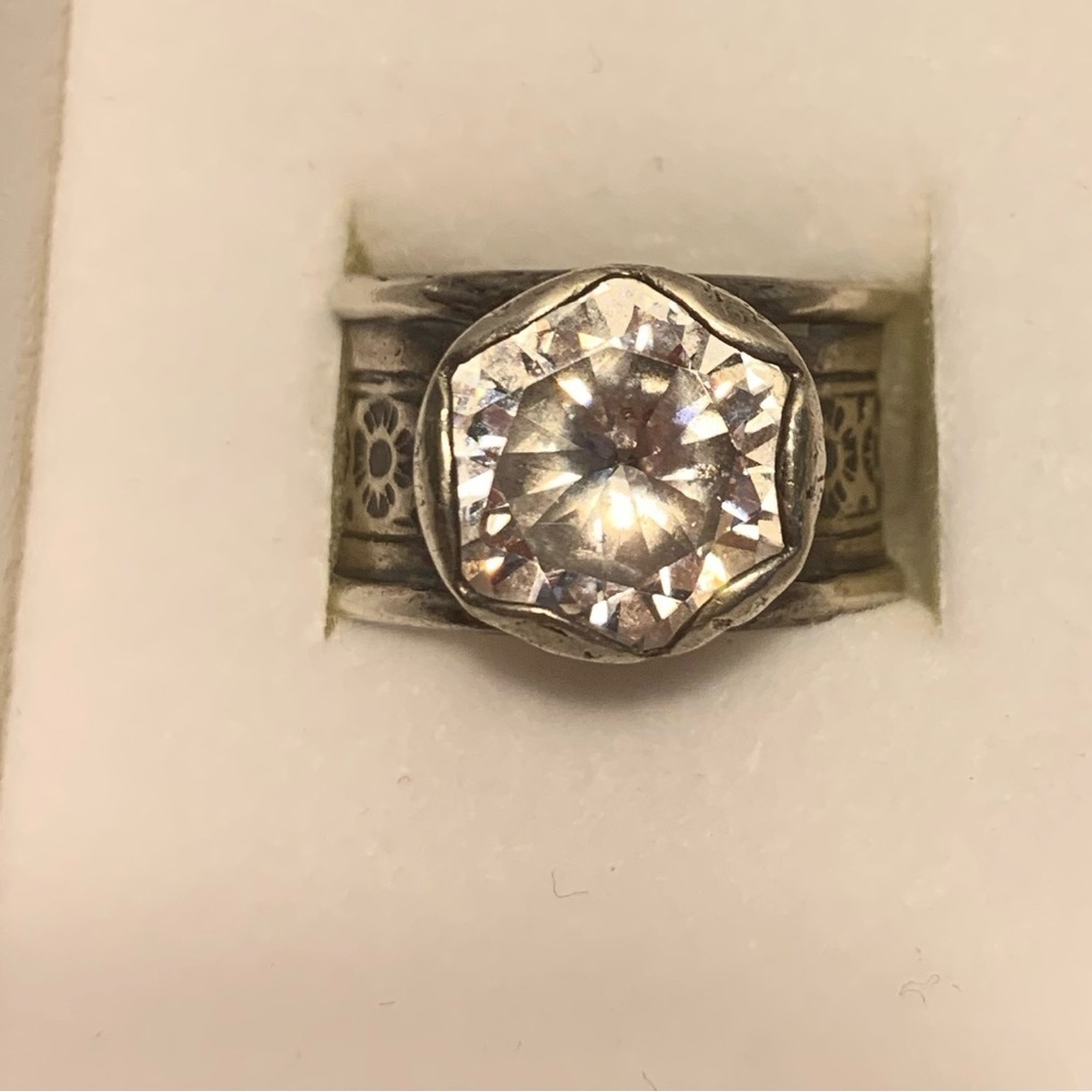 Silpada 925 QUEEN FOR A DAY RING